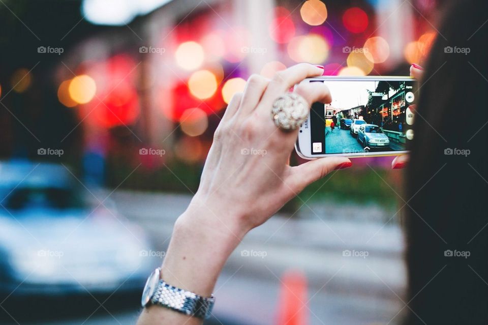 photographer in action 