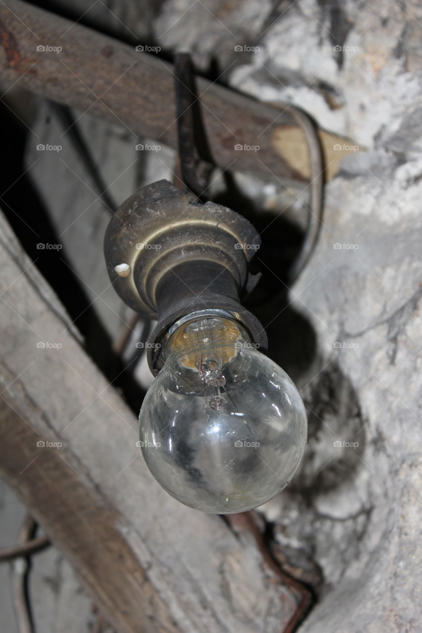Old lightbulb 
