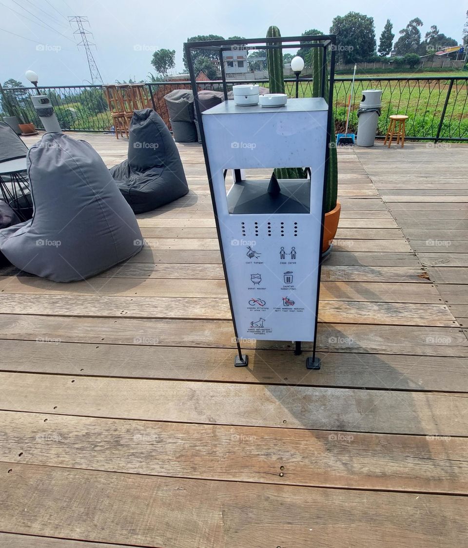 cafe rules in bogor during a pandemic