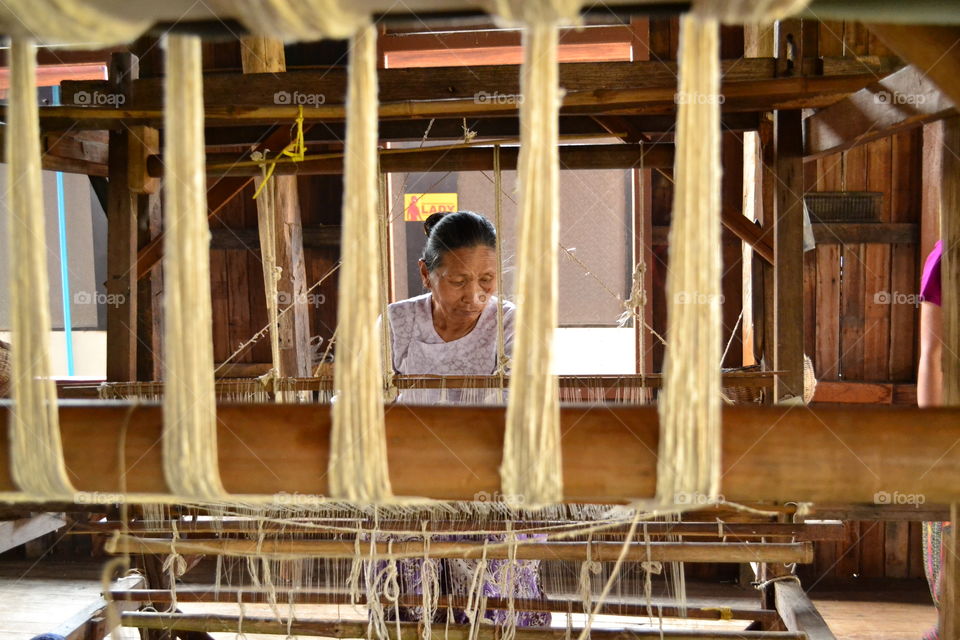 Old school. Tris is how burmese lado es make scarfs with lotus