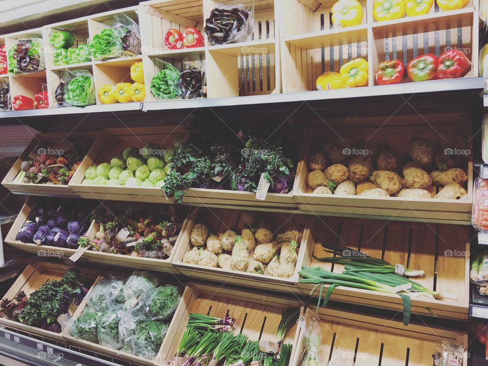 Grocery shopping is way more fun when your vegetables are placed out like this! 