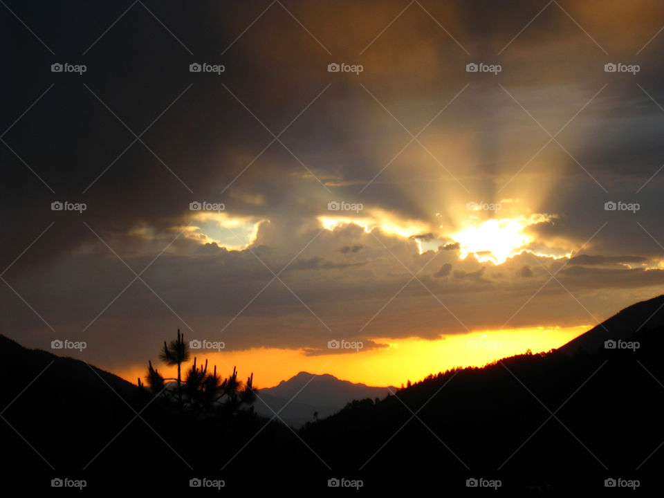 mountain tree sunset clouds by mengzishiliu