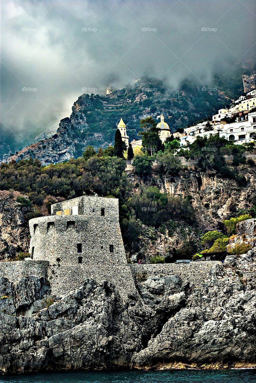 Castellation, Amalfi Coast