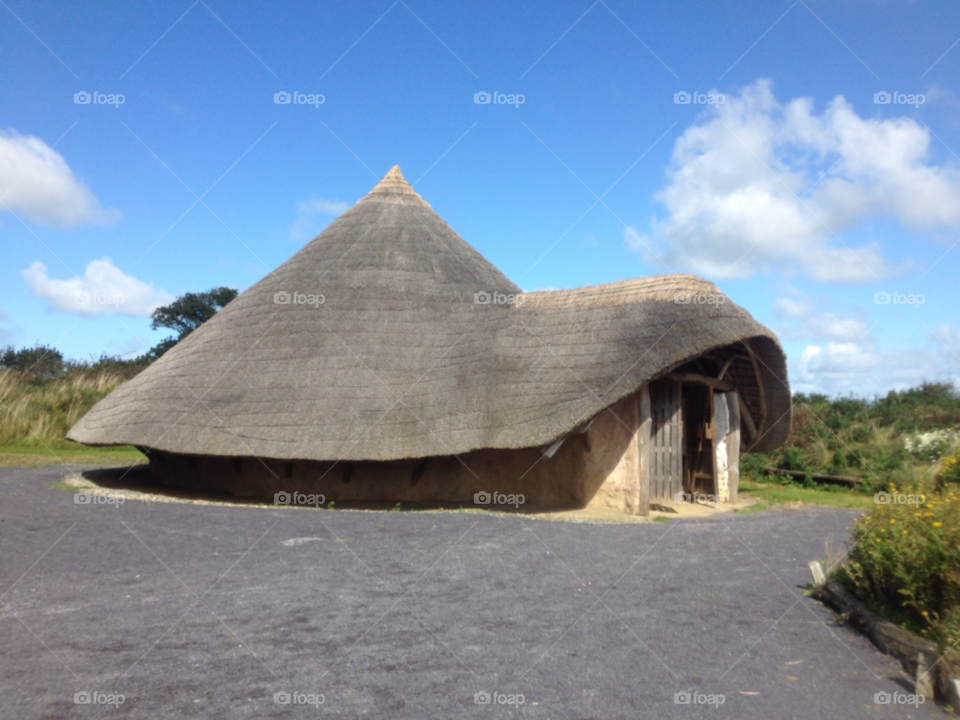 stone age stone age home anglesey by idotaxi