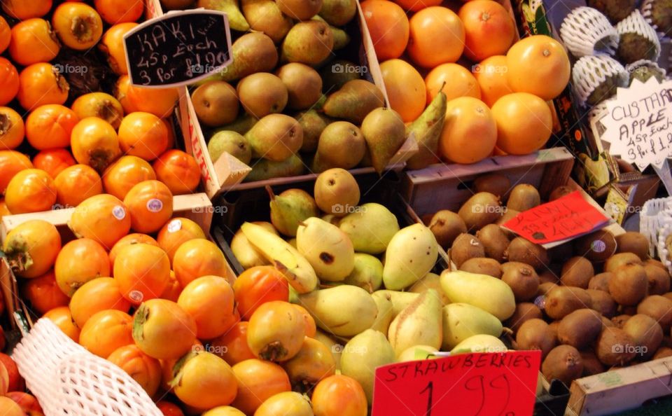 fruit shop market oranges by Petalskull