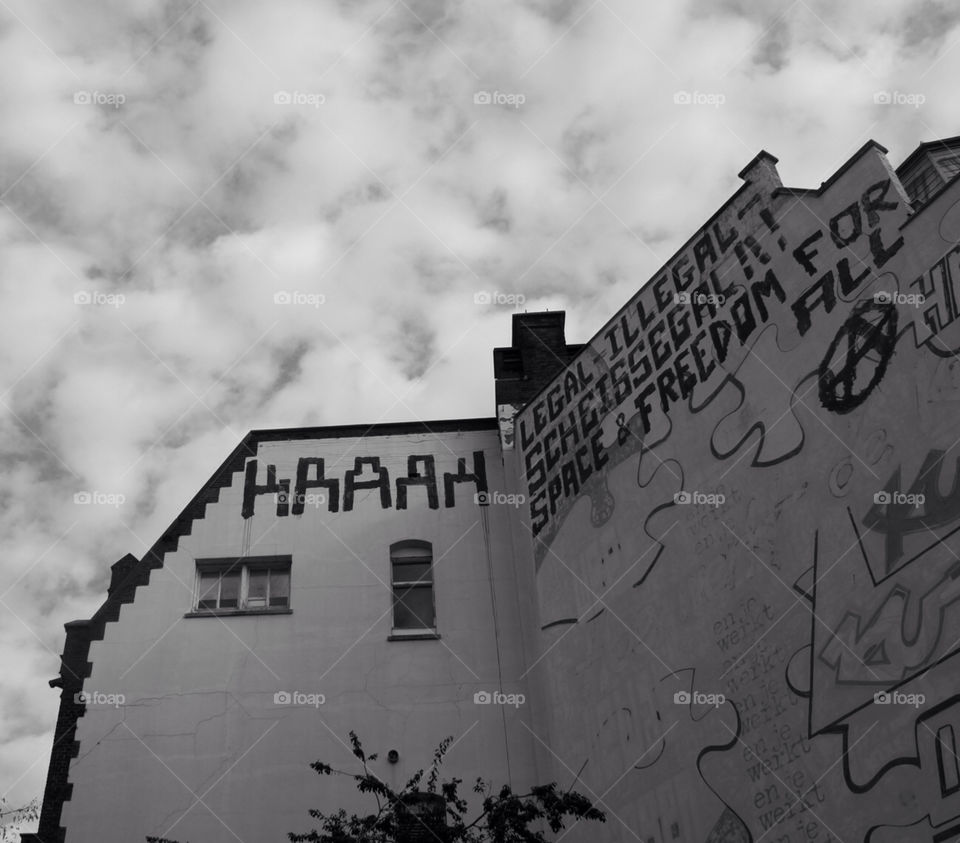 amsterdam netherlands graffiti clouds streetart by barkai