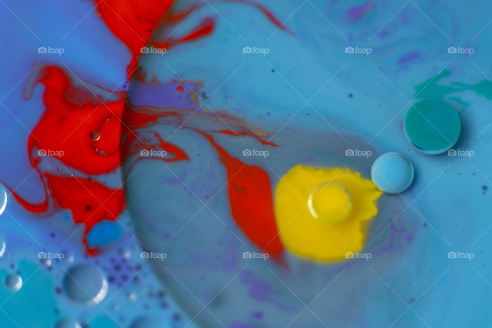 Fluid intense colors