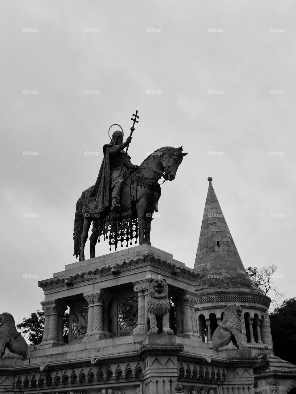 Neo-Gothic architecture, Neo-Romanesque style, Neo-classical architecture in black and white