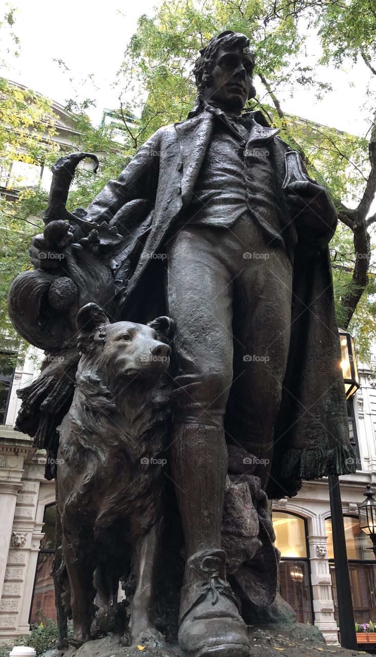Man and dog -Burns statue- Boston 
