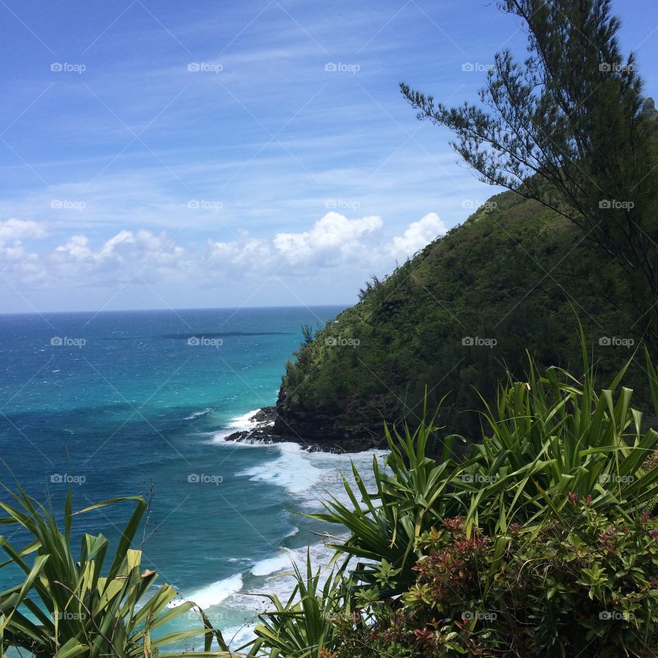 Hiking along the Na Pali Coast of Kauai 2015