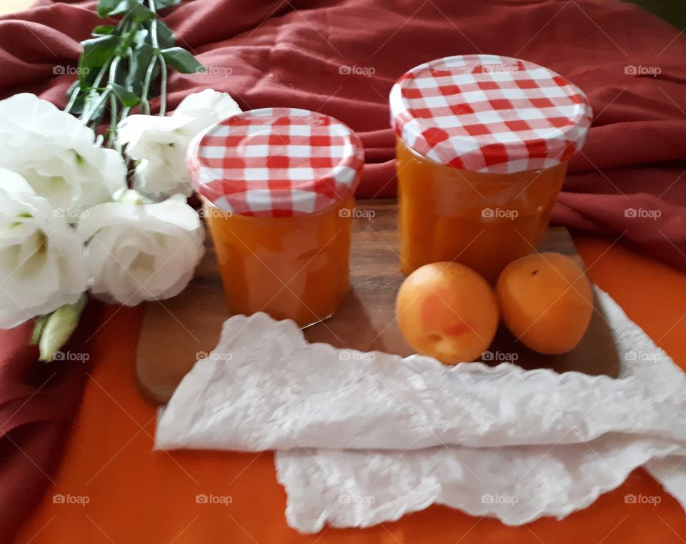 apricot jam