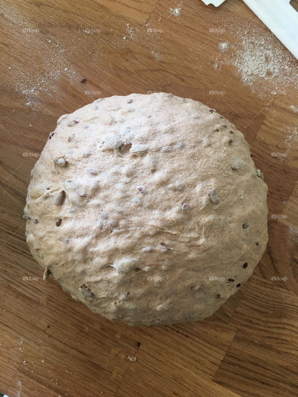 Sourdough dough with seeds and grains