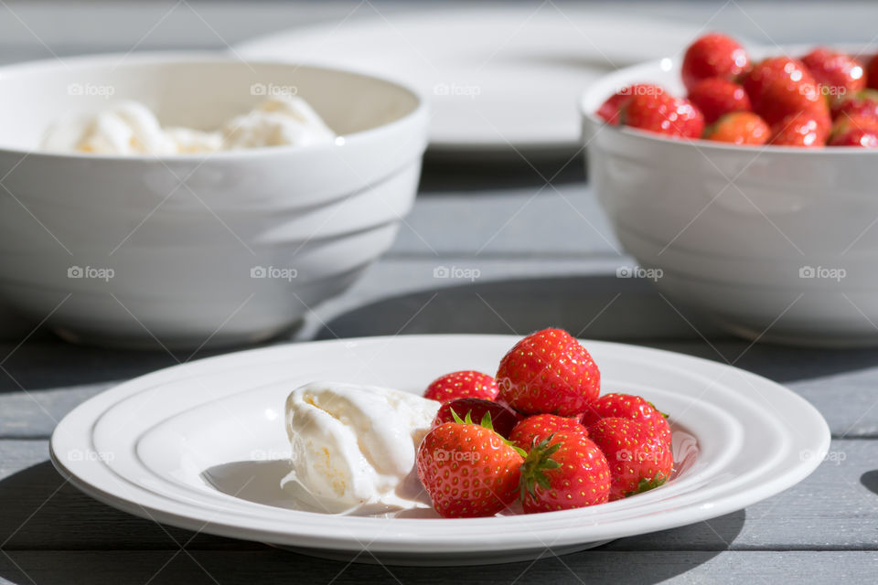 Love eating fresh strawberries 