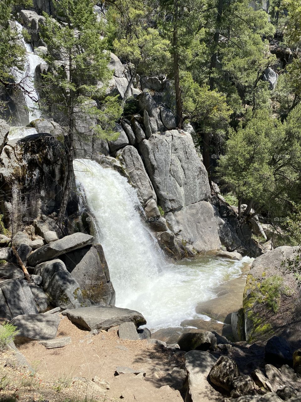 Chilnualna Falls, Yosemite 