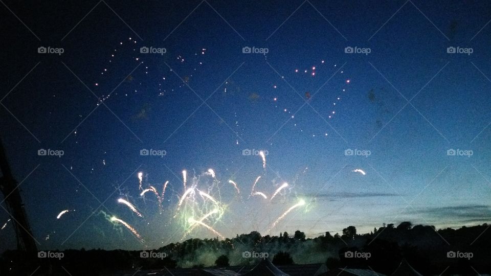 heart shaped fireworks
