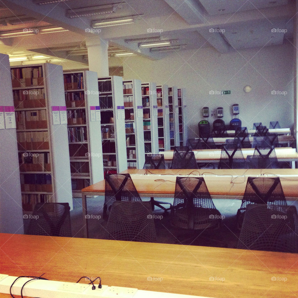 Lse library in the morning