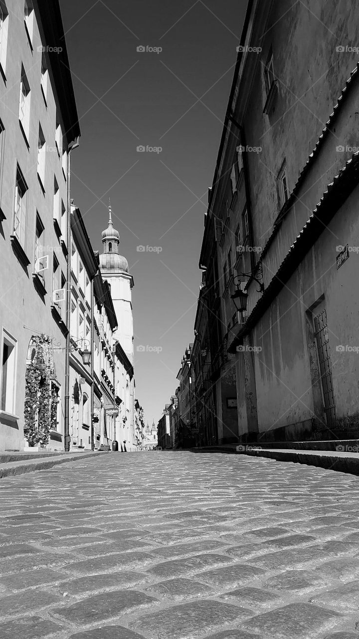 Old town 🗝️ Black and white 🗝️ Architecture 🗝️