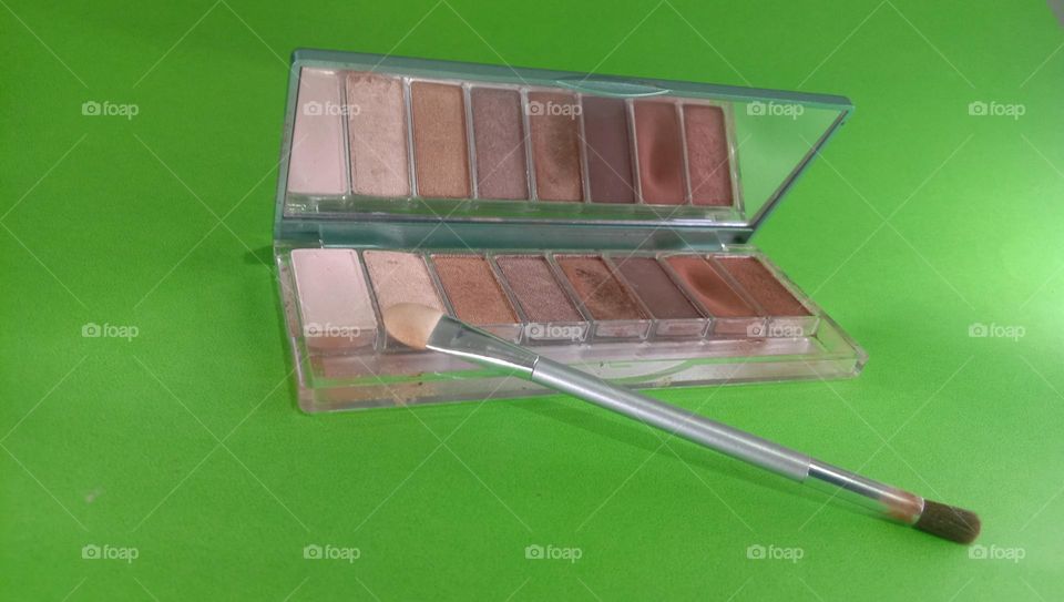 Make up product of Wardah