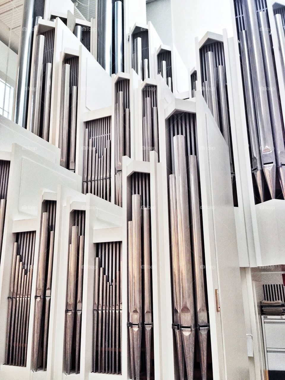 Church organ 