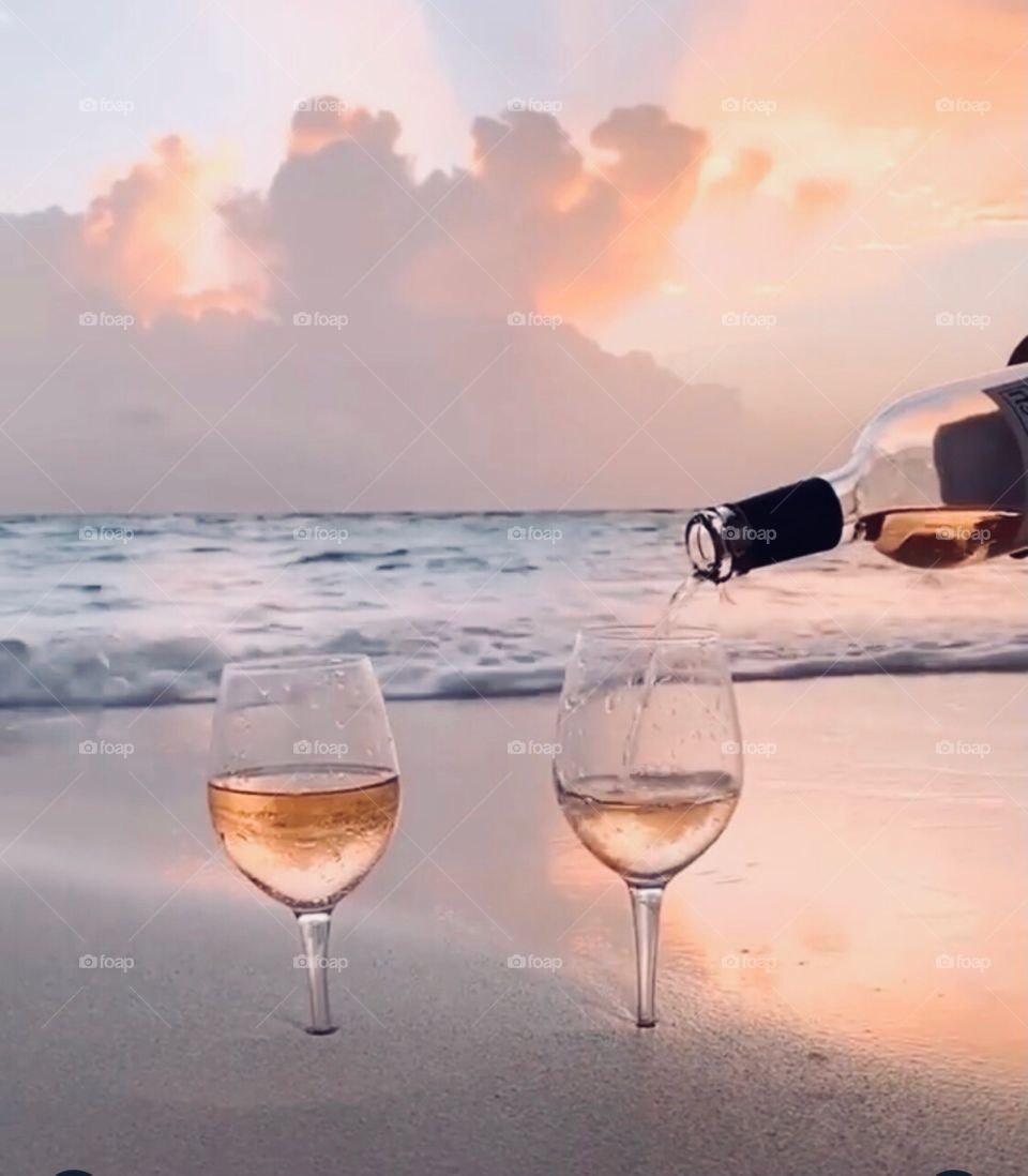 It’s time to wine down!