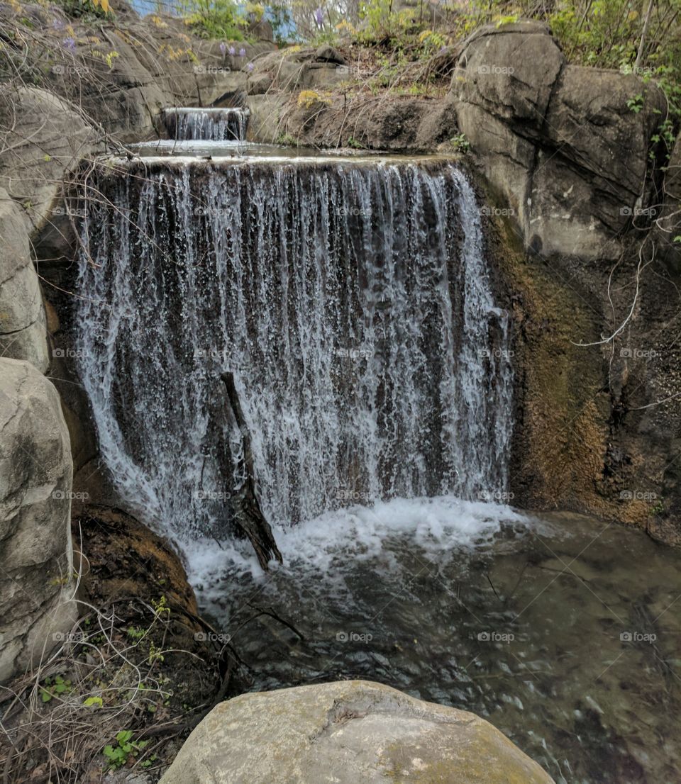 flowing falls