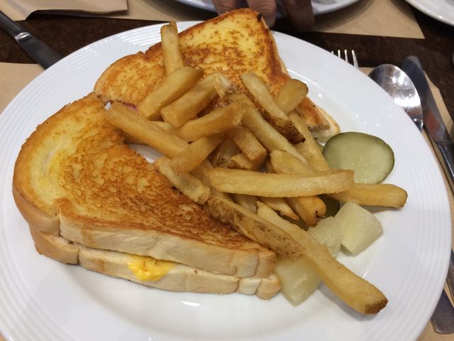 Grilled Ham and Cheese