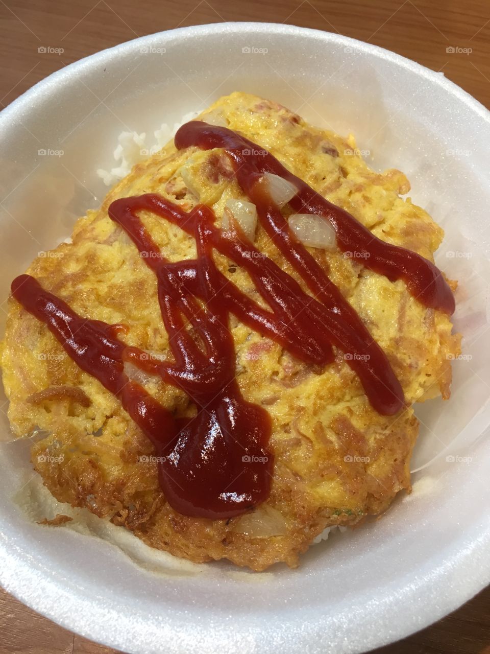 If you're hungry, you'll think about it. “Omelet on rice”