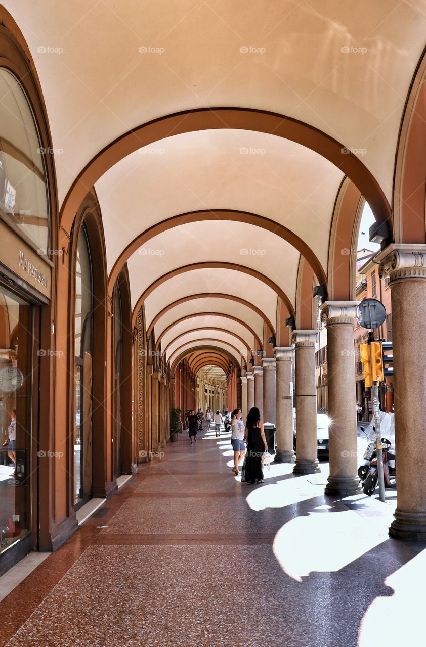 galleries of bologna