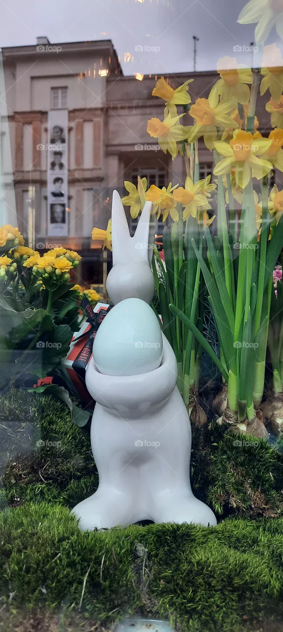 Holliday Easter