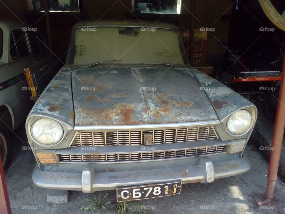 retro vehicle