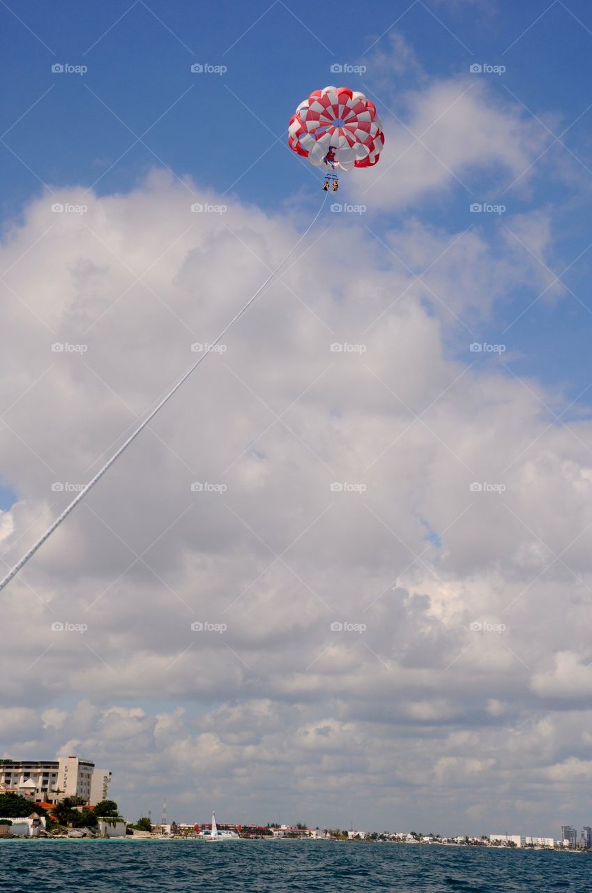 Parasail in cancun