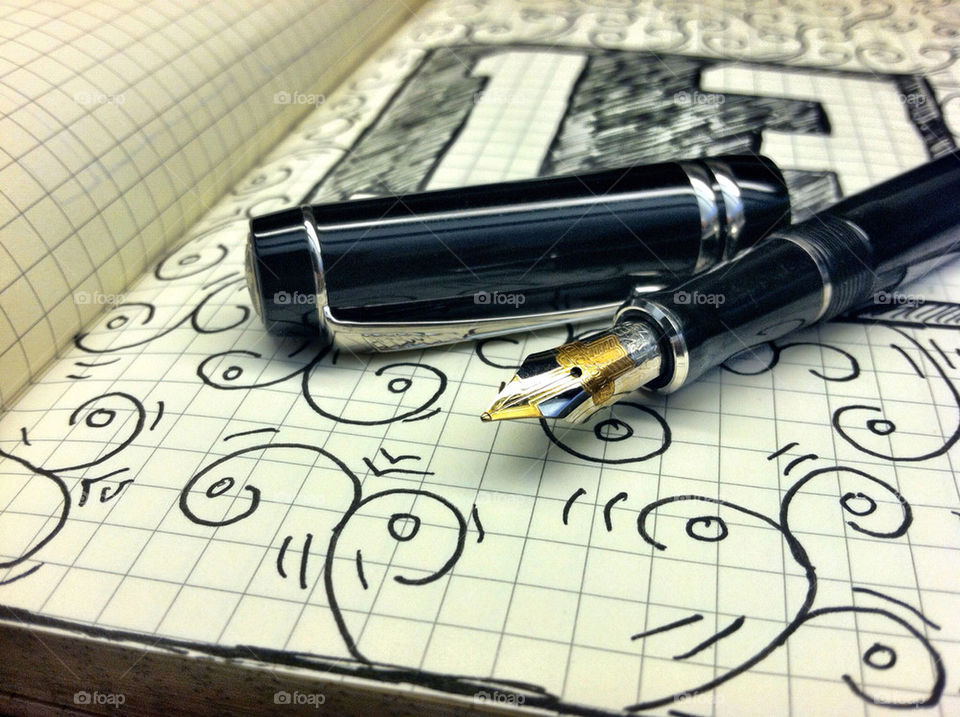 fountain paper tip pen by creative_bacon