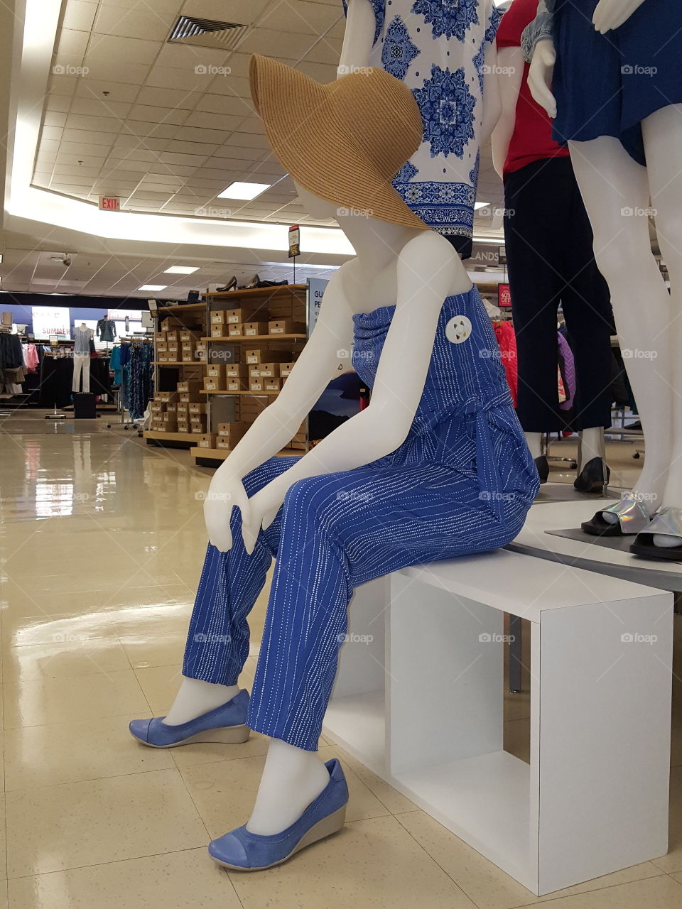 sitting mannequin