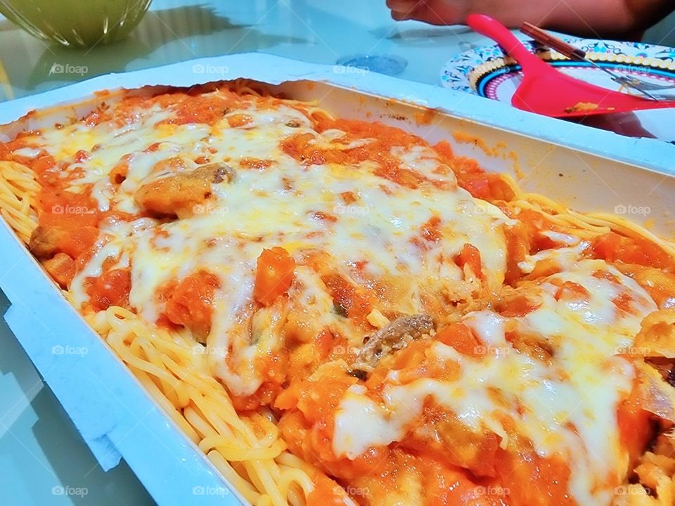 apple party drink ingredient young beef salmon fish pepper sauce delicious eating rice vegan sustainability pasta container japanese onion bowl delivery collection appetizer spice snack tasty asian vegetables kitchen chicken salad fried fruit food ve