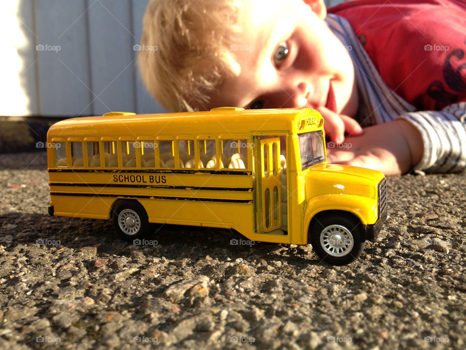 WHO'S GOING TO SCHOOL?