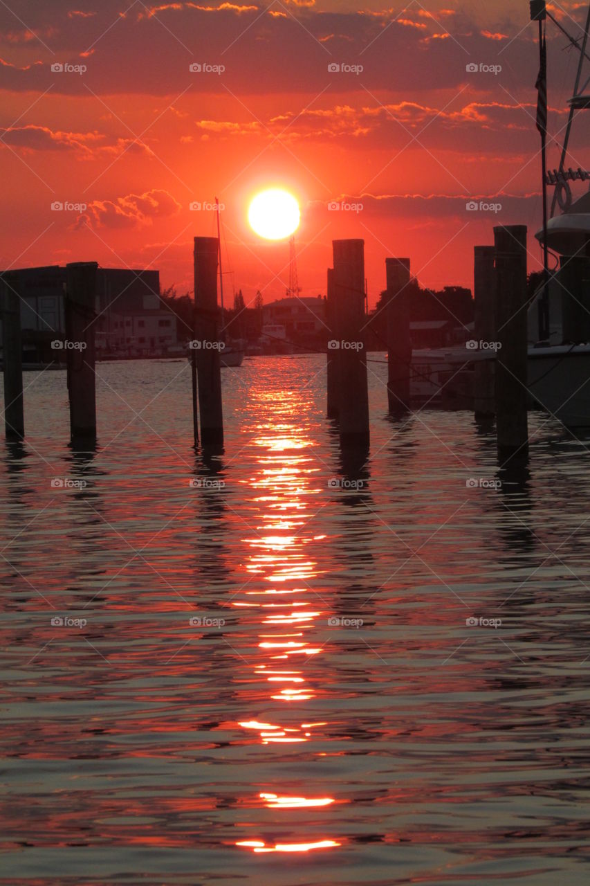 Beautiful sun reflection in singer island Florida 