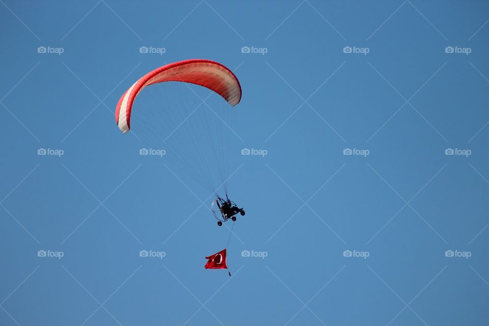 The Paraglider
