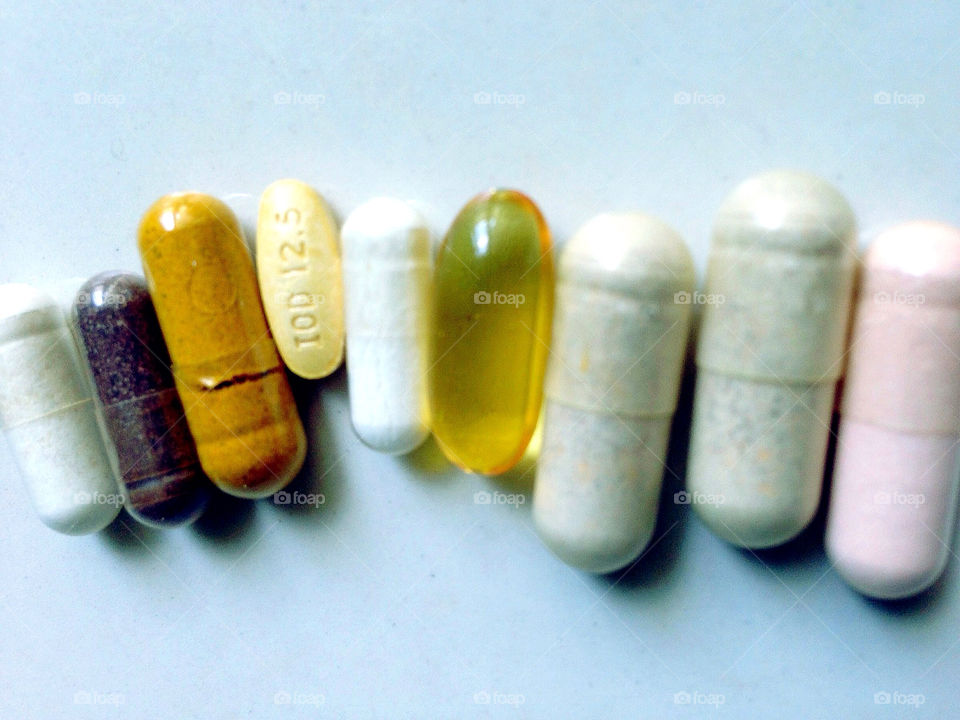 pills drugs vitamins pharmacy by krispett
