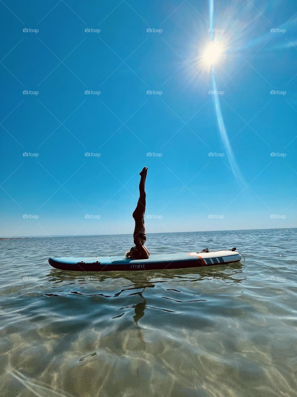 Yoga time in the water sea 🧘🏼‍♀️