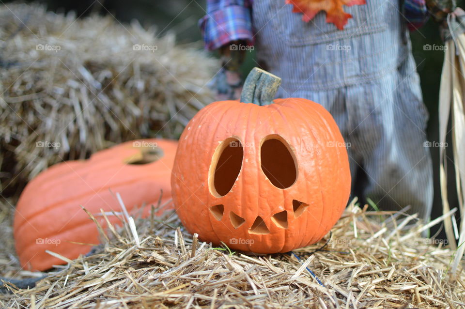 First sign of autumn, hay,  pumpkin, leaves 🍁 🍂