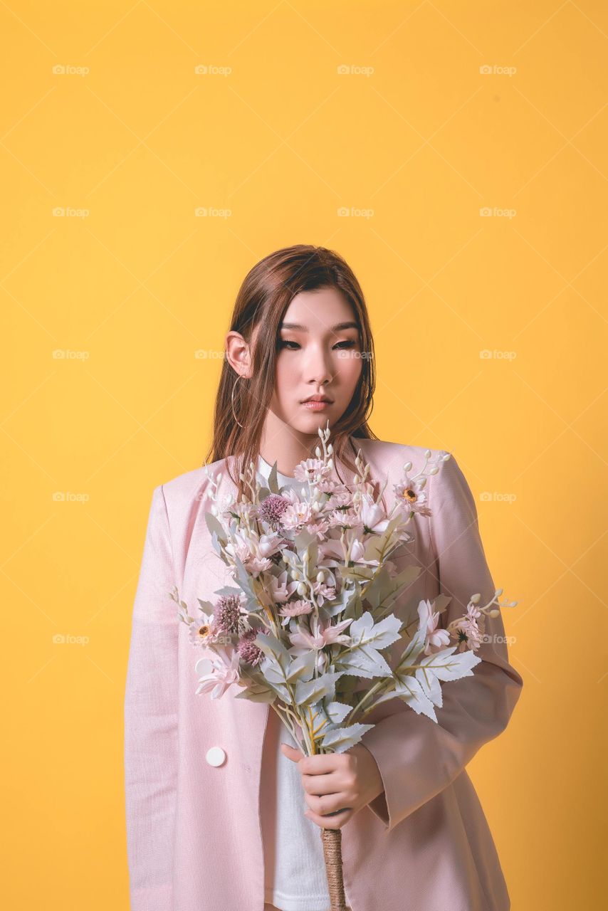 beautiful model article view beauty