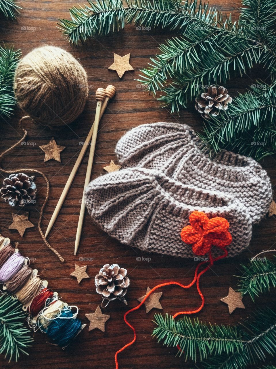 I love knitting and I definitely want to do that more this year. Scarfs, hats, sweaters, cute socks, I will make them all! 