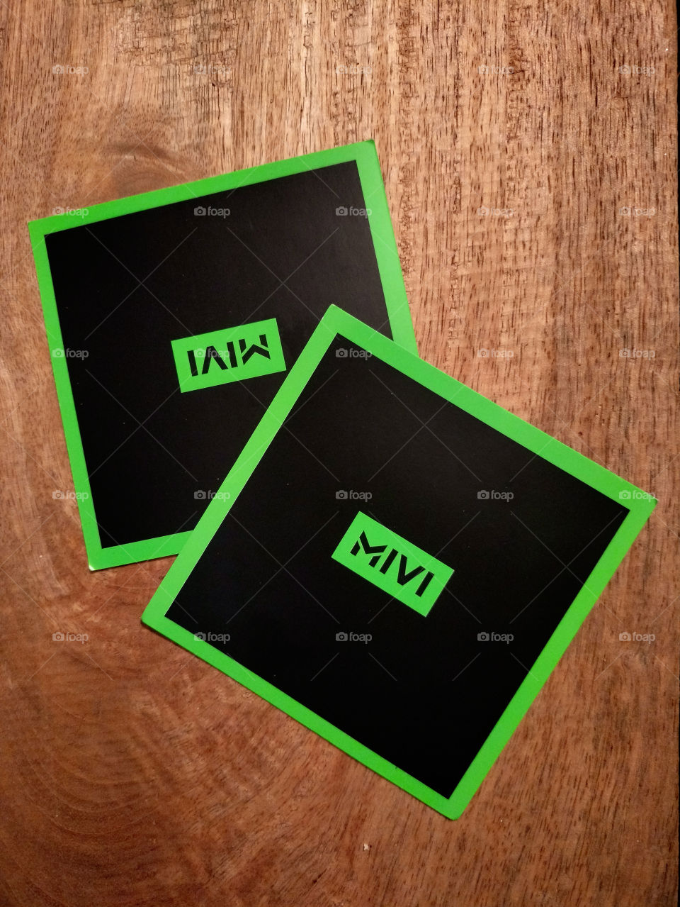 Reverse double..card of MIVI bluetooth earphone