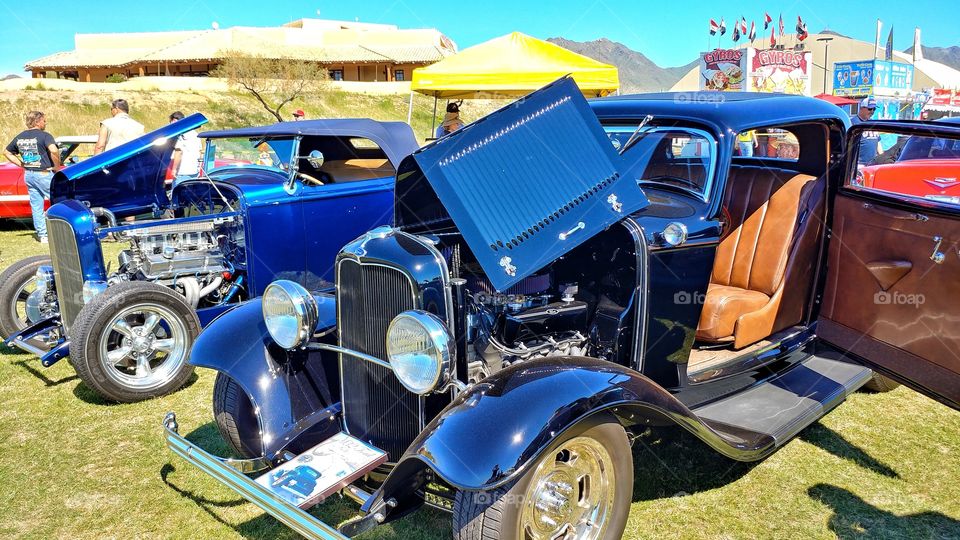Custom restored Roadsters at Arizona car show.