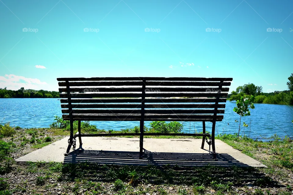 Serene sit