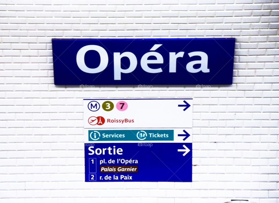 Opera metro stop, Paris 