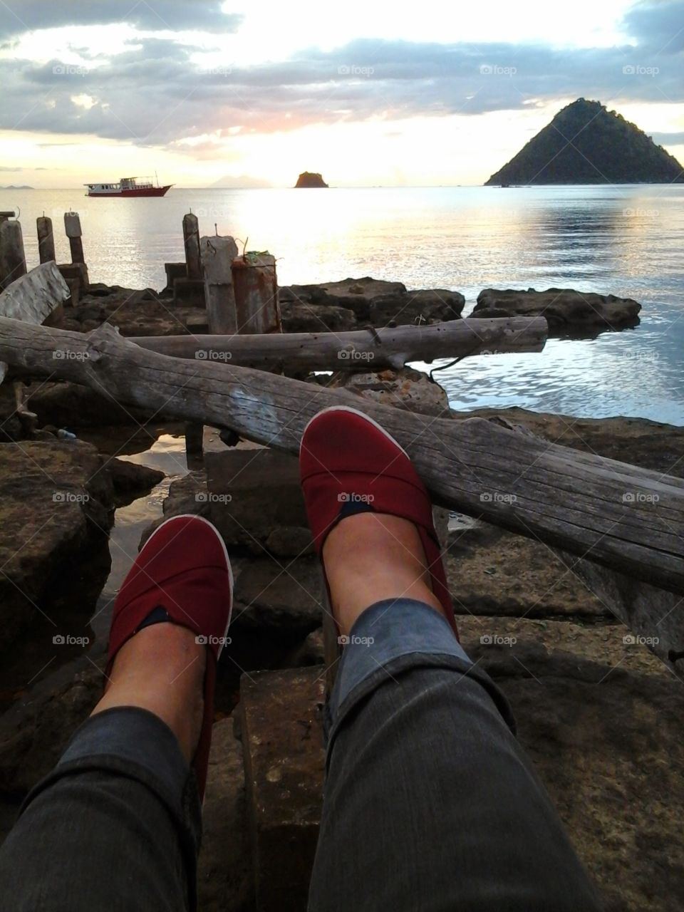 Almost Sunset at Binongko, Labuan Bajo.