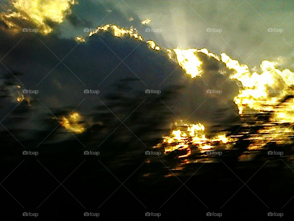 On the way to sea. Clouds by the lake.
