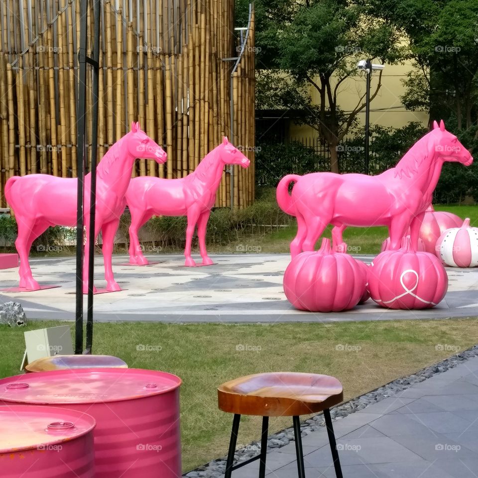 Pink Halloween in the creative megalopoli of Shanghai