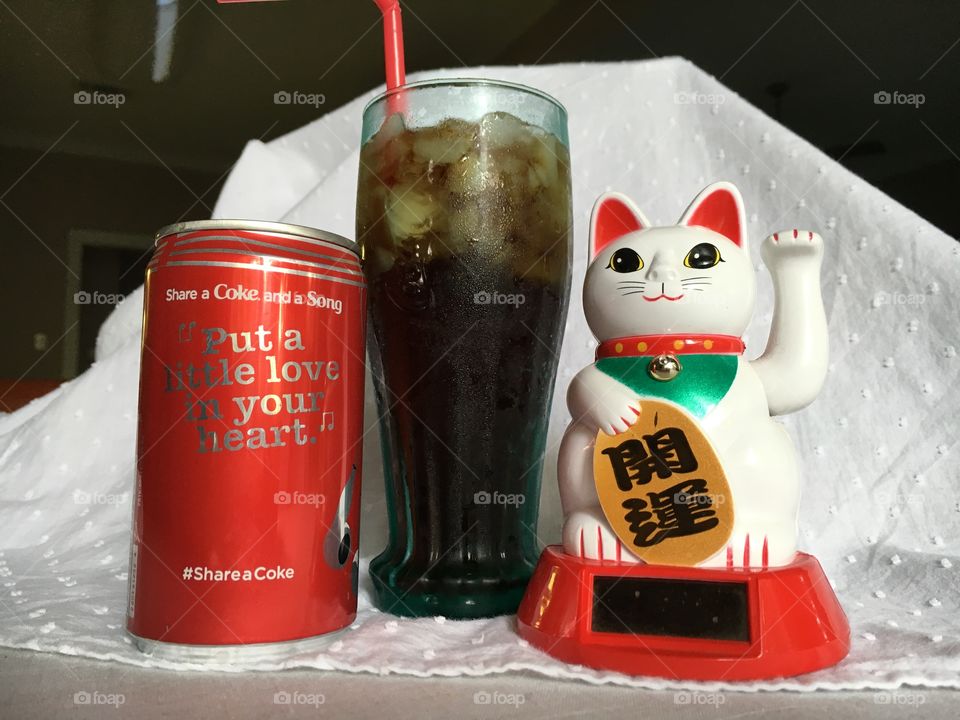 Coke and Lucky Cat!